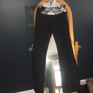 Lulu lemon bootcut leggings